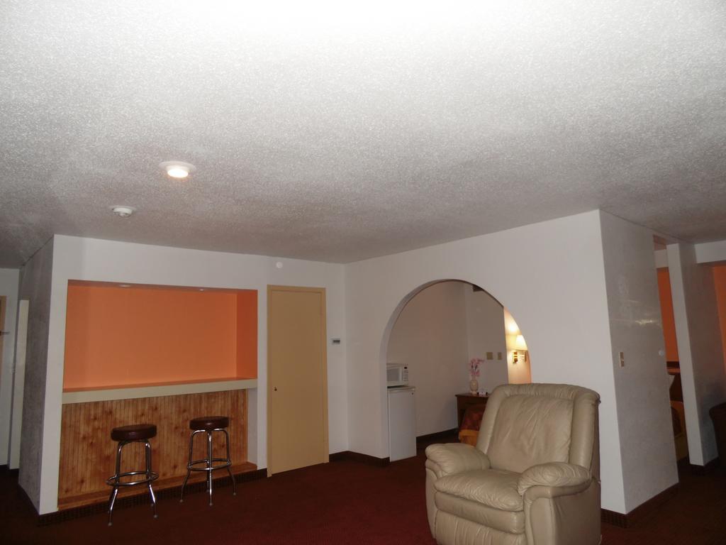 American Inn & Suites Boone Zimmer foto